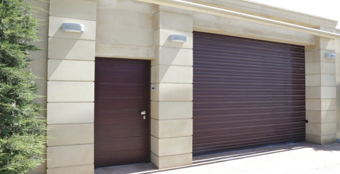 Roll Matic, Decopaint, Rosewood, with wicket door